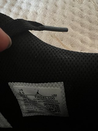 Zapatos de fútbol Jordan Hombre Negro/Blanco