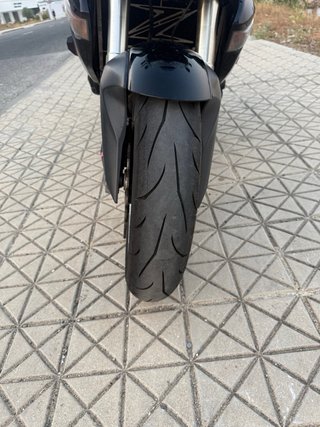 Kawasaki Z1000 Black Edition