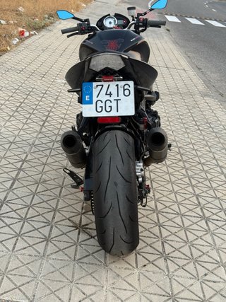 Kawasaki Z1000 Black Edition