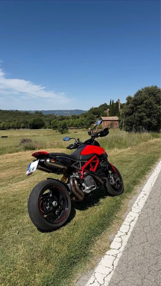 Ducati Hypermotard 950 Nov 2023 - 4.300 km
