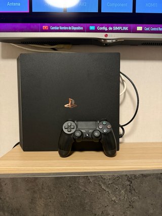 Consola PS4 Pro 1TB Negra + Mando