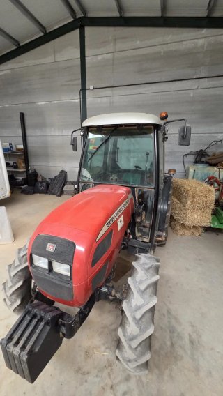 Tractor Massey Ferguson 3235 S 4x4
