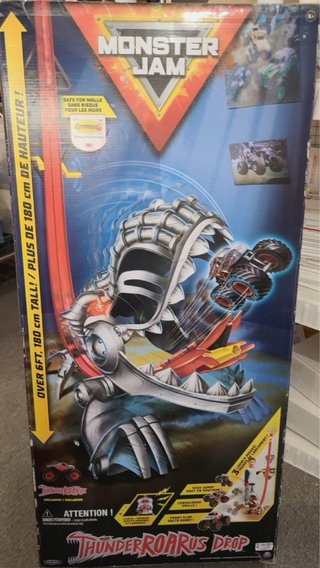 Monster Jam ThunderROARus Drop Playset