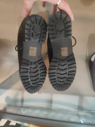 Lote 8 pares zapatos mujer: negros y blancos
