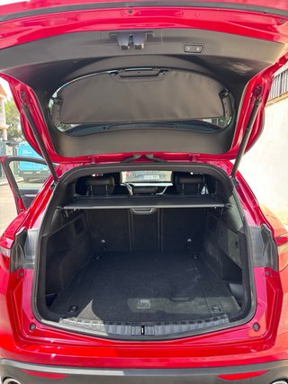Alfa Romeo Stelvio Q4 210 2017