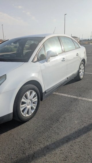 Citroen C4 2008 **POCOS KMS**
