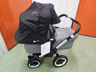Bugaboo Donkey 2 con capotas Donkey 3