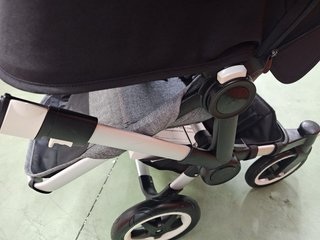Bugaboo Donkey 2 con capotas Donkey 3