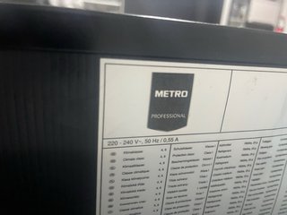 Nevera pequeña Metro Profesional