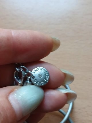 Collana girocollo effetto martellato