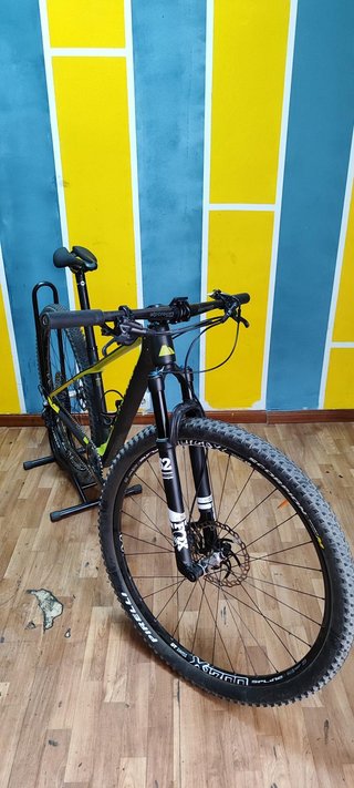 Bicicleta Montaña Canyon Exceed CF