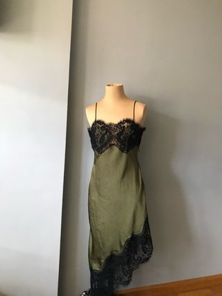 Vestido Zara encaje verde y negro