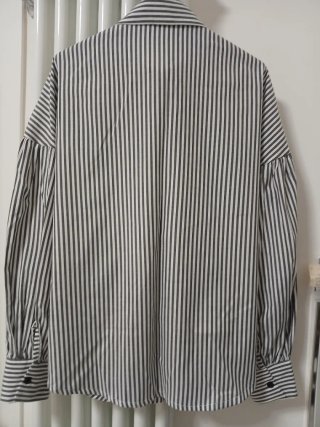 Camicia donna oversize righe bianche e grigie