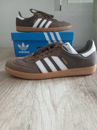 Adidas Samba OG Marrón Talla 43 1/3 Nuevas