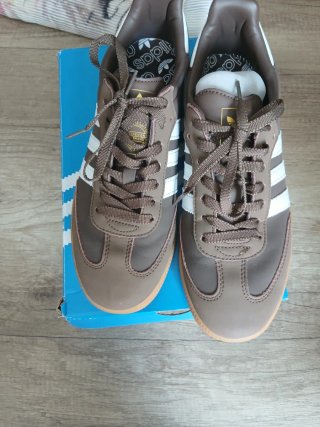 Adidas Samba OG Marrón Talla 43 1/3 Nuevas