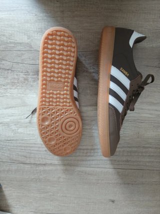Adidas Samba OG Marrón Talla 43 1/3 Nuevas