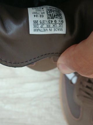 Adidas Samba OG Marrón Talla 43 1/3 Nuevas