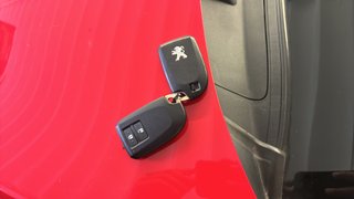 Peugeot 108 VTi Allure 53 kW (72 CV)