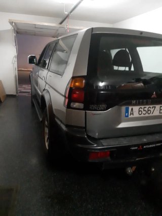 Mitsubishi Montero 2000
