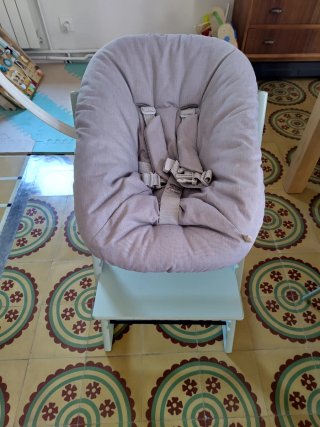 Hamaca Stokke Tripp Trapp + colgador para juguetes