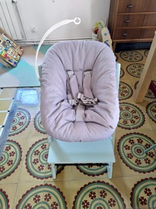 Hamaca Stokke Tripp Trapp + colgador para juguetes