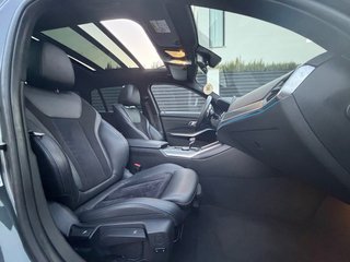 BMW 330e