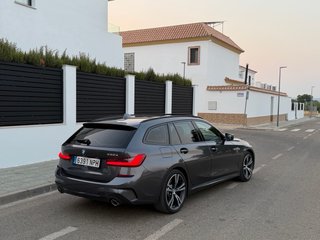 BMW 330e