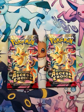 Lotto Pokémon ascesa eroica+evoluzioni prismatiche
