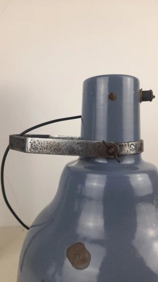 Lampada industriale vintage anni '50