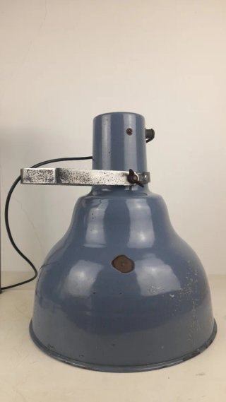Lampada industriale vintage anni '50