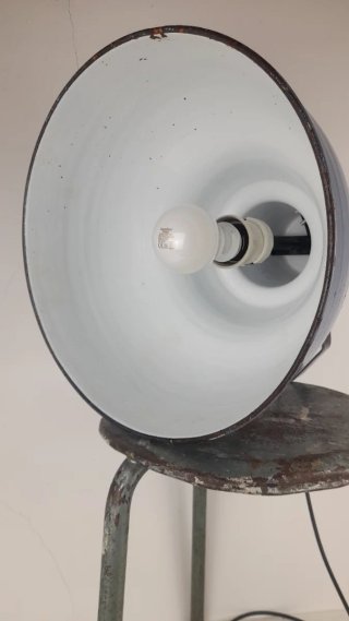 Lampada industriale vintage anni '50