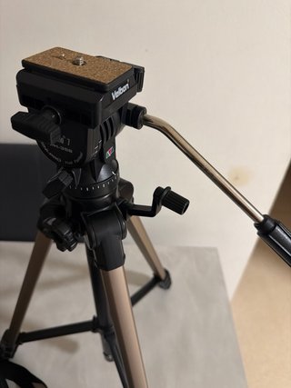 Trípode Velbon PH-358 con funda