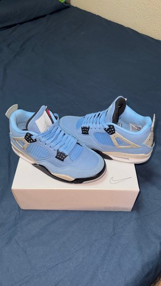 Nike Air Jordan Retro 4 University Blue