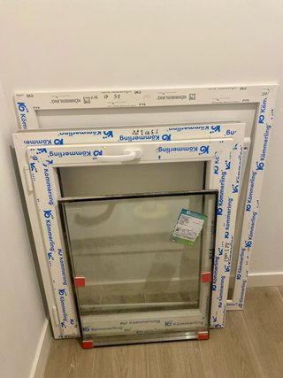 Ventana Kömmerling PVC Blanco