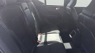 Volvo XC40 T3 Momentum 120 kW (163 CV)