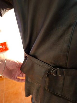 Chaleco de piel negro unisex