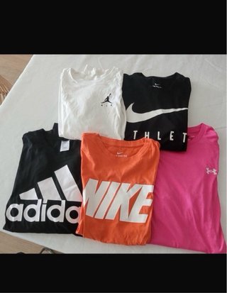 Lote de camisetas