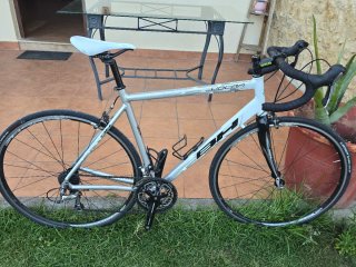 Bicicleta Carretera BH Volan Plata