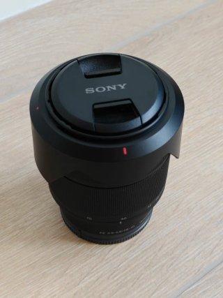 Objetivo Sony FE 3.5-5.6/28-70 OSS