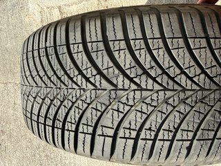 Neumático Goodyear 225/45 R18 95W