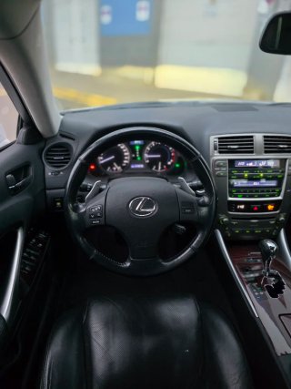 Lexus IS 2008