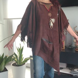 Poncho de piel artesanal