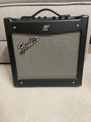 Amplificador Fender Mustang II 70W