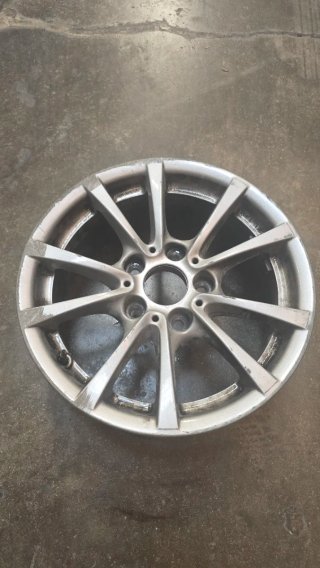 Llanta para BMW en 16 Pulgadas, Bmw