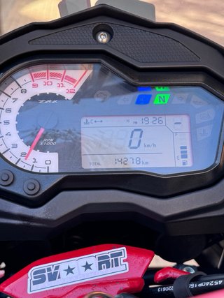 Benelli TRK 502 Adventure Blanca y Roja