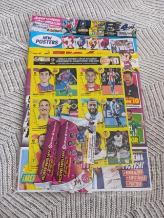 Revista Jugón + 2 Sobres Adrenalyn XL 21/22