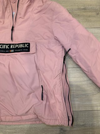 Abrigo Pacific Republic rosa invierno