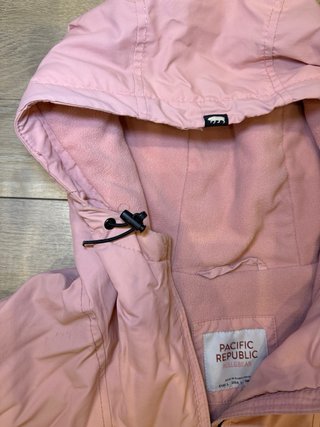 Abrigo Pacific Republic rosa invierno