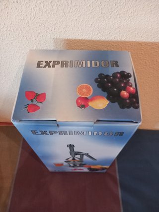 Exprimidor de palanca metálico NUEVO
