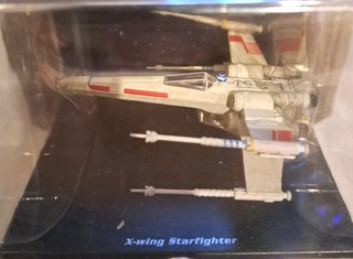 Star Wars X-wing Starfighter Die-cast